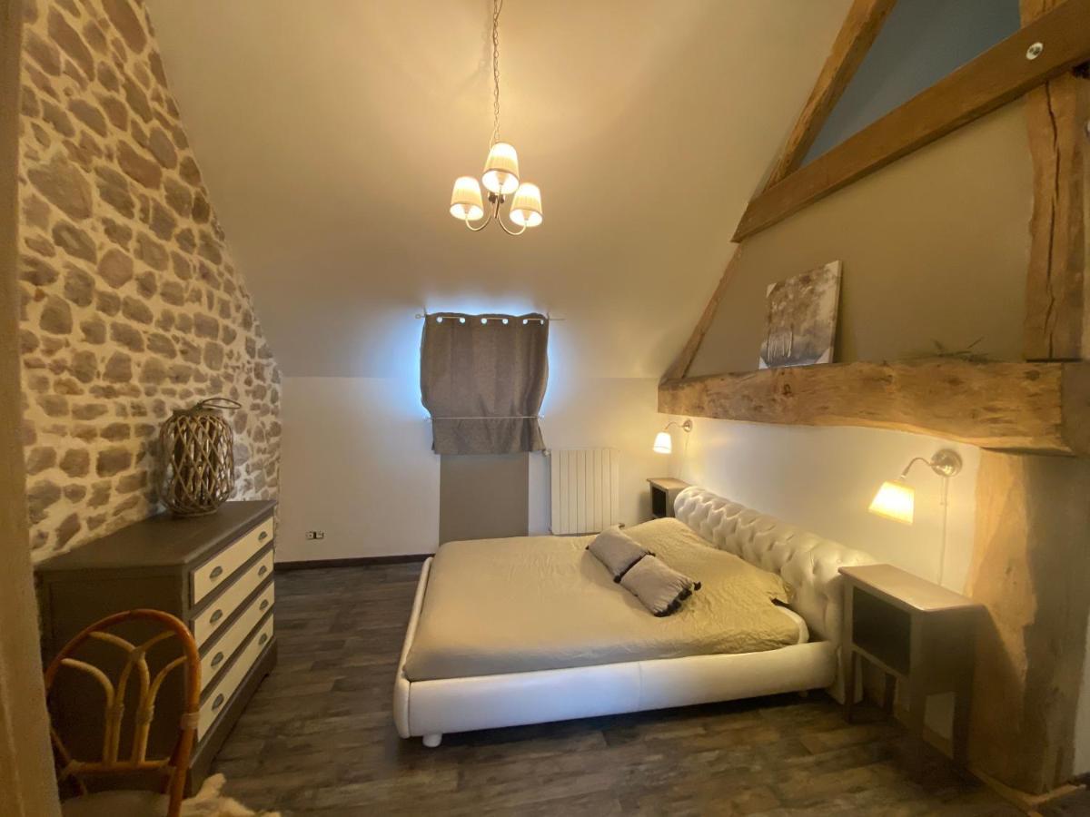 مبيت وإفطار Putanges Domaine Des Tours Vauquelin المظهر الخارجي الصورة