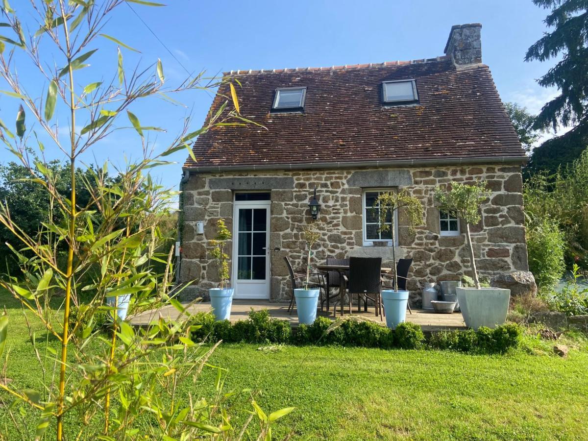 مبيت وإفطار Putanges Domaine Des Tours Vauquelin المظهر الخارجي الصورة