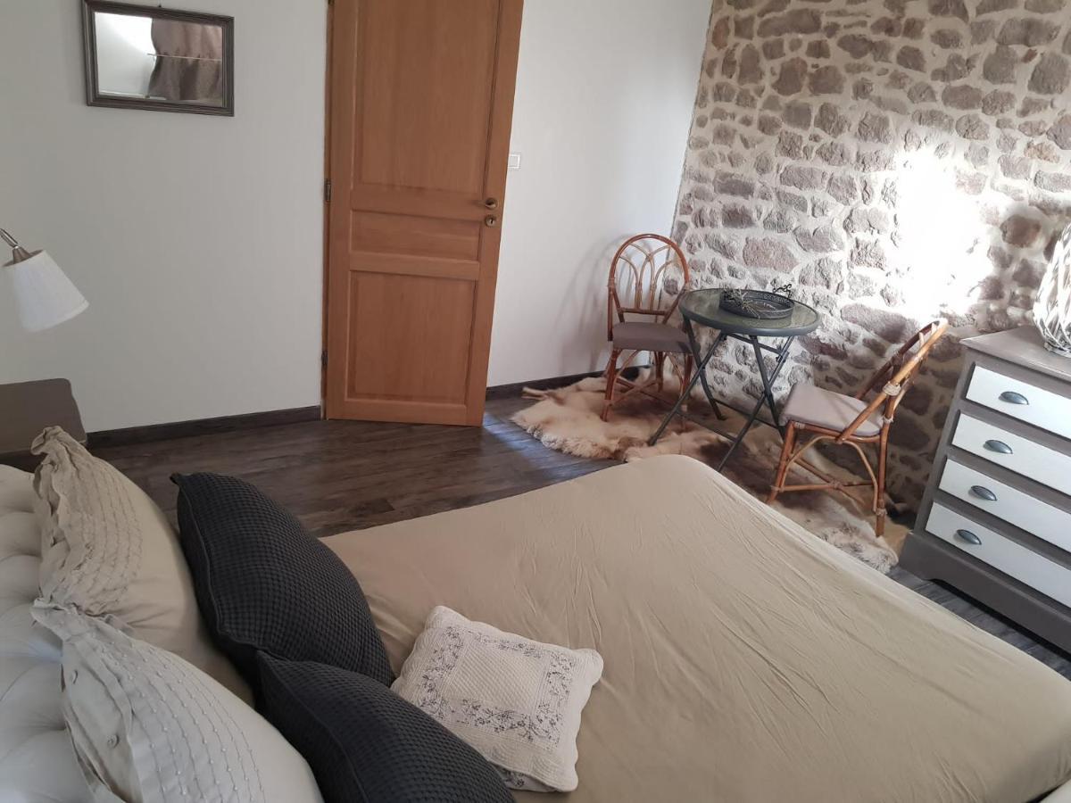 مبيت وإفطار Putanges Domaine Des Tours Vauquelin المظهر الخارجي الصورة