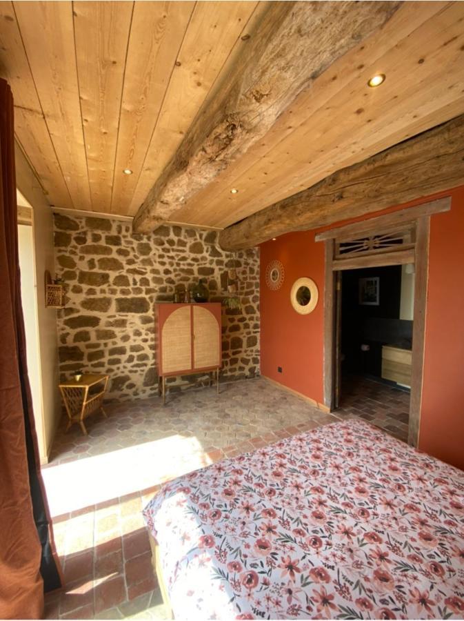 مبيت وإفطار Putanges Domaine Des Tours Vauquelin المظهر الخارجي الصورة